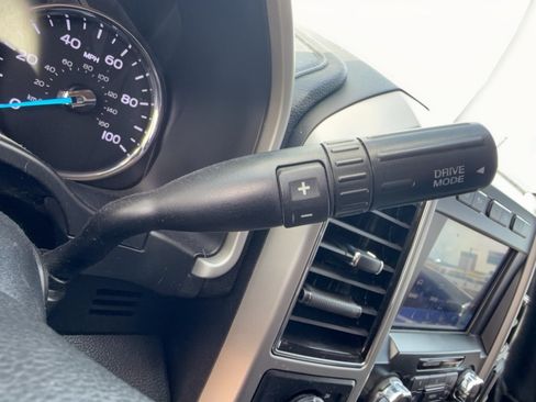 Used 2020 Ford F250 Lariat w/ Lariat Value Package AWD/4WD image 21