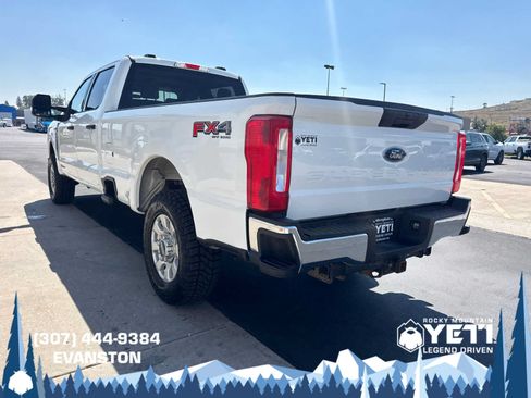 Used 2024 Ford F250 XLT w/ FX4 Off-Road Package AWD/4WD image 5