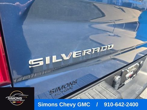 Used 2024 Chevrolet Silverado 1500 Custom Trail Boss AWD/4WD image 39