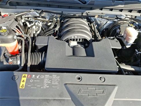 Used 2018 Chevrolet Silverado 1500 LT w/ All Star Edition image 26