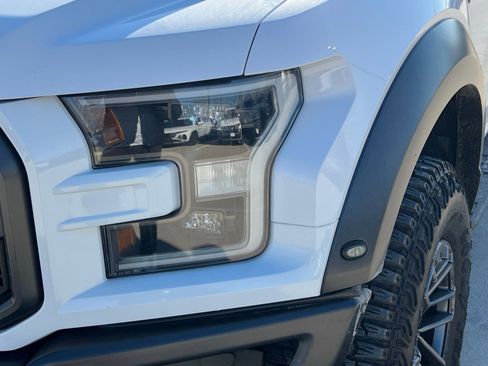 Used 2019 Ford F150 Raptor image 4