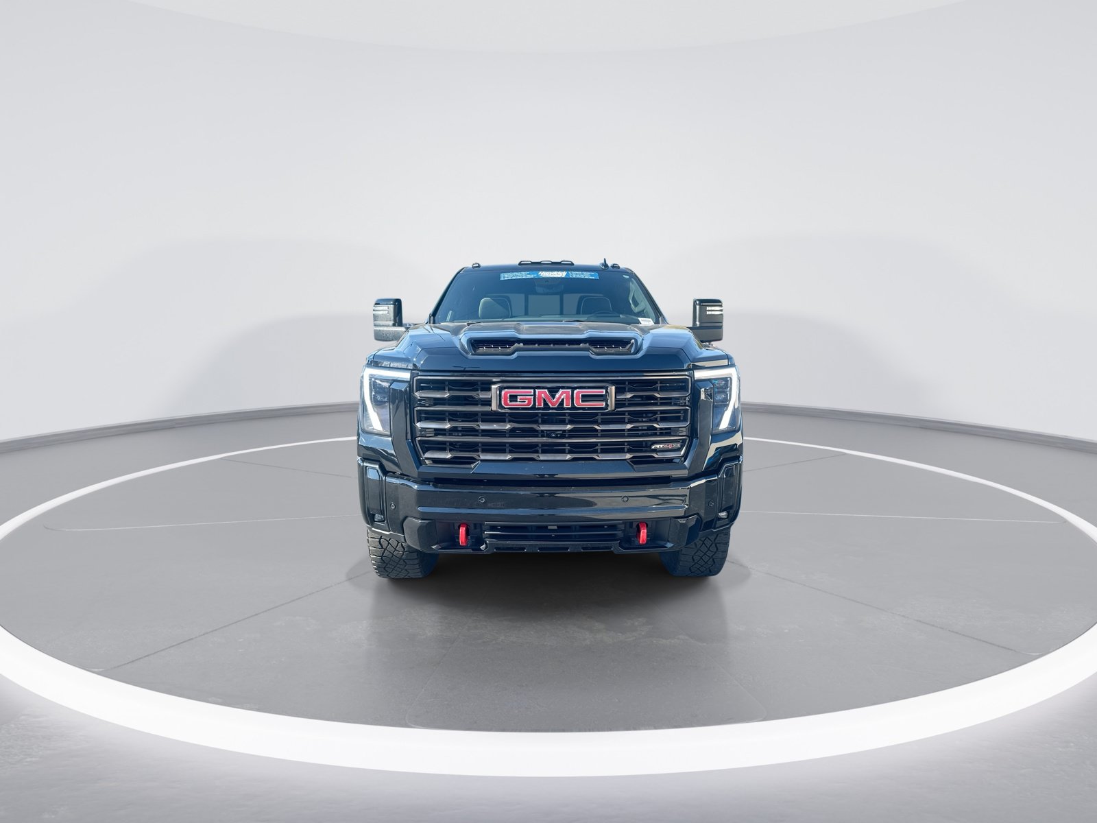 Used 2025 GMC Sierra 2500 AT4X AWD/4WD image 3