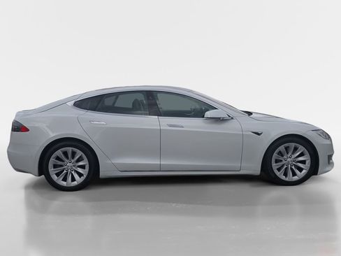 Used 2017 Tesla Model S 75D image 6