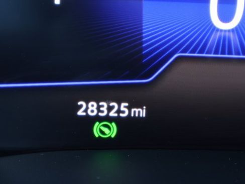 Certified 2023 Volkswagen Atlas Cross Sport SE image 22