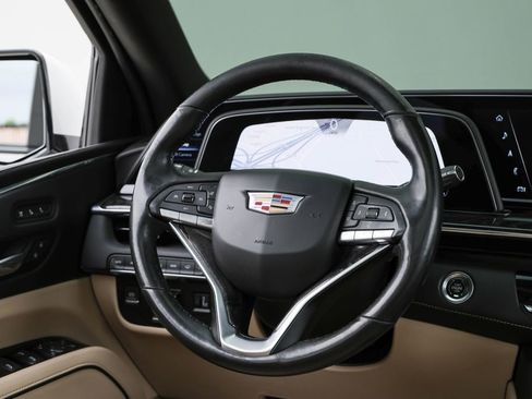 Used 2021 Cadillac Escalade Premium Luxury w/ Driver Assist Tech Package AWD/4WD image 34
