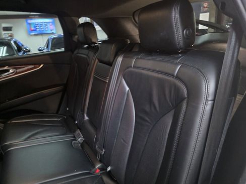 Used 2018 Lincoln MKX Select w/ Select Plus Package image 43