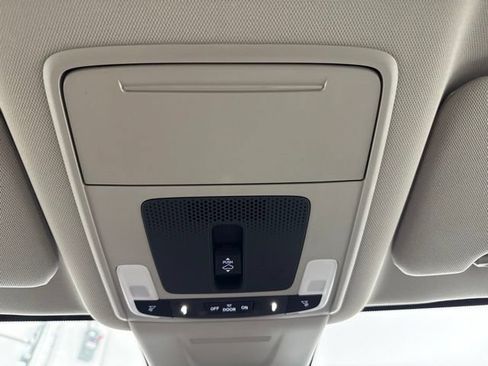 Used 2026 Honda CR-V EX-L image 41