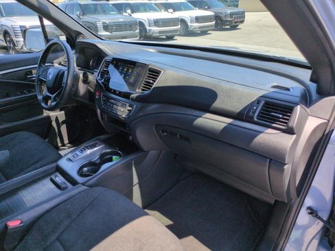 Used 2022 Honda Pilot Sport image 35