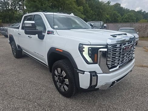 New 2026 GMC Sierra 3500 Denali w/ Denali Reserve Package AWD/4WD image 1