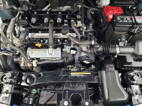 Used 2024 Nissan Versa SV FWD image 30