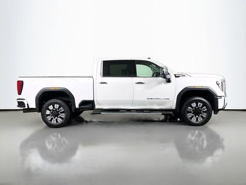 Certified 2024 GMC Sierra 3500 Denali w/ Denali Reserve Package image 8