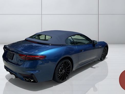 Used 2024 Maserati GranCabrio Trofeo AWD/4WD image 11