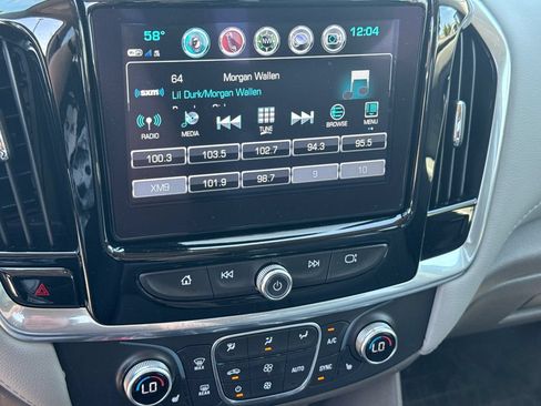 Used 2019 Chevrolet Traverse LT w/ LT Premium Package AWD/4WD image 29