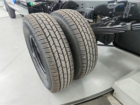 New 2026 RAM 3500 Tradesman w/ Chrome Appearance Group A image 37