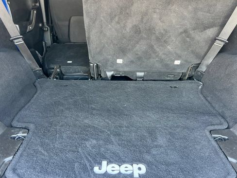 Used 2014 Jeep Wrangler Unlimited Sport AWD/4WD image 15