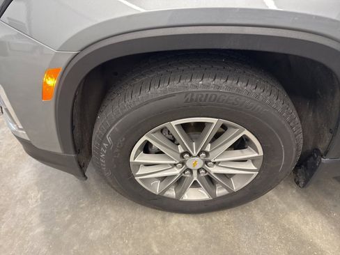 Certified 2023 Chevrolet Traverse LT w/ LPO, Floor Liner Package image 27