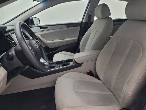 Used 2019 Hyundai Sonata SE FWD image 17