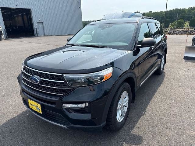 Certified 2020 Ford Explorer XLT w/ Equipment Group 202A AWD/4WD image 1