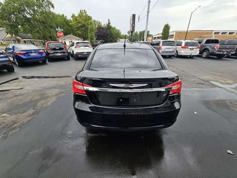 Used 2014 Chrysler 200 Limited w/ Sun/Sound Group FWD image 9