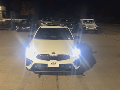 Used 2021 Kia Forte GT-Line image 3