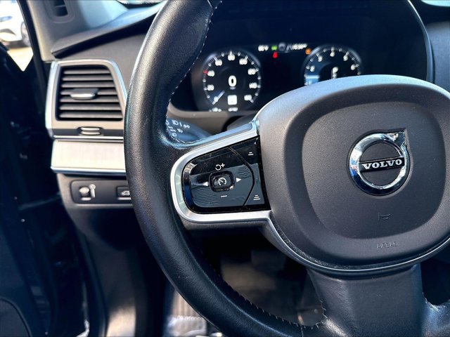 Used 2022 Volvo XC90 T5 Momentum FWD image 19