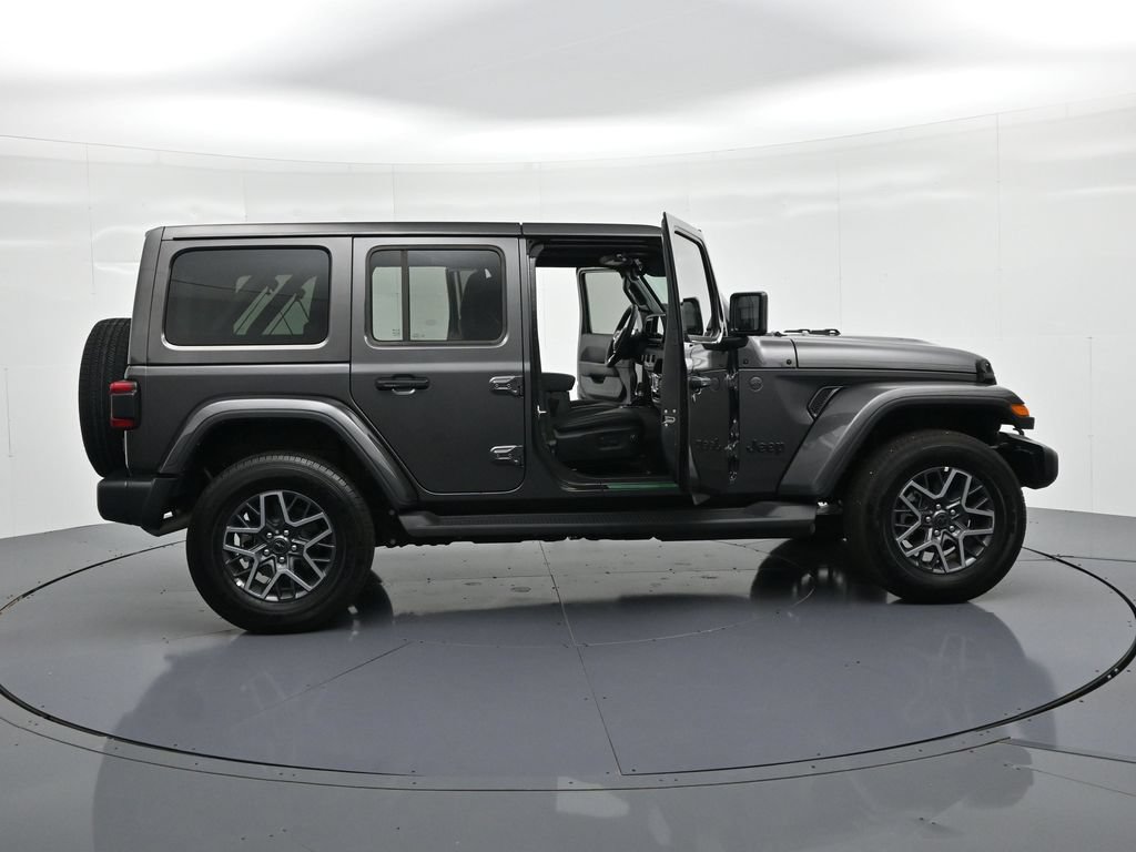 New 2026 Jeep Wrangler Unlimited Sahara AWD/4WD image 23