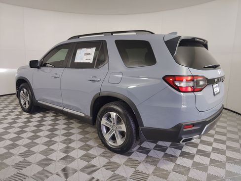 New 2026 Honda Pilot EX-L image 3