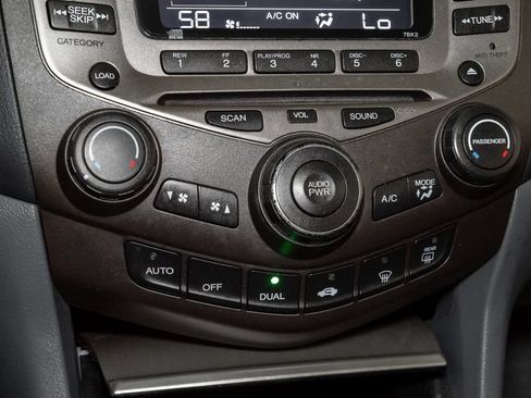 Used 2007 Honda Accord EX-L image 16
