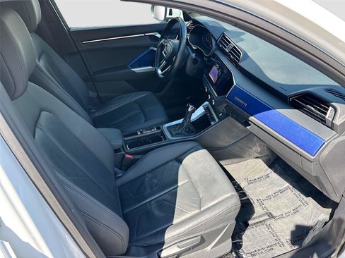 Used 2020 Audi Q3 2.0T Premium w/ Convenience Package AWD/4WD image 28