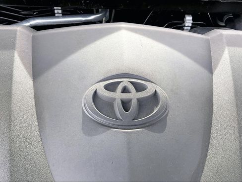 Used 2023 Toyota Camry SE image 28