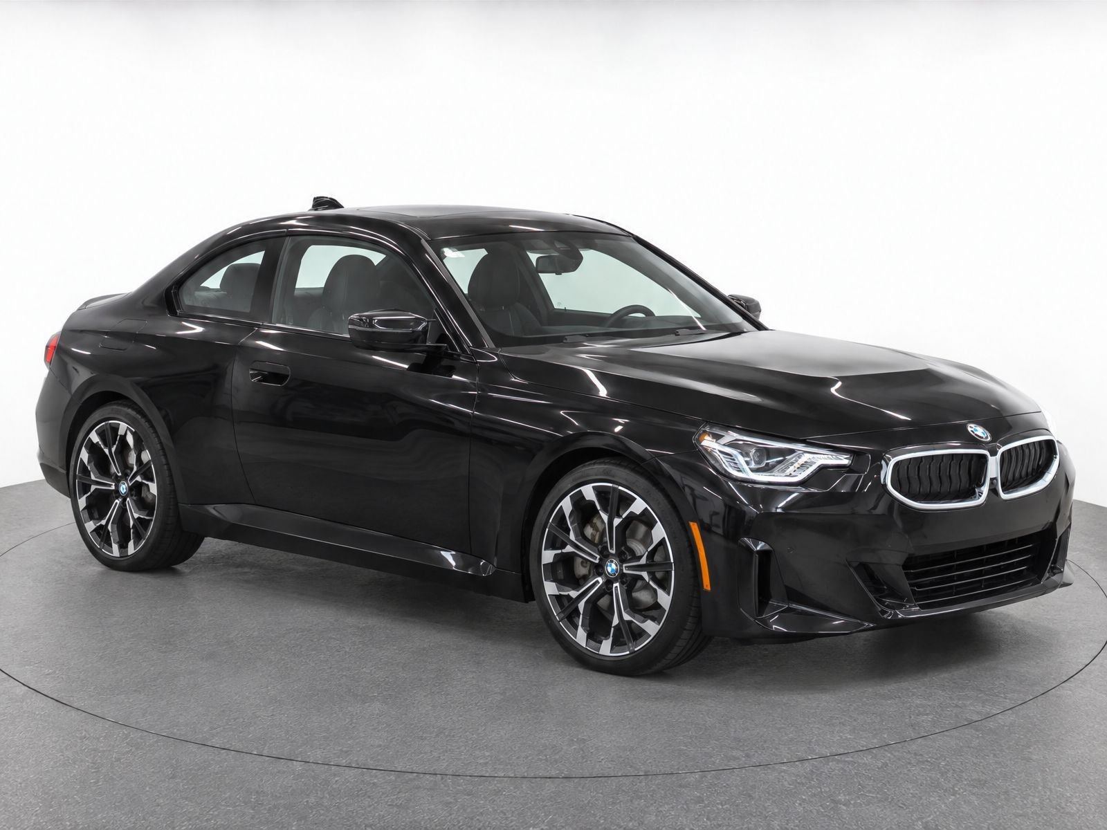 Used 2025 BMW 230i Coupe RWD image 1