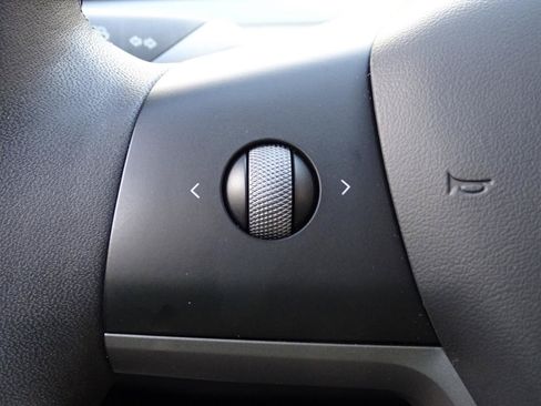 Used 2023 Tesla Model 3 Standard Range RWD image 24