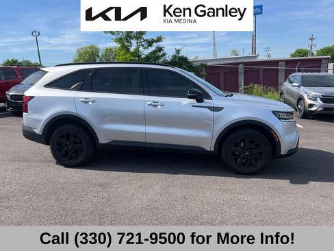 Certified 2021 Kia Sorento S AWD/4WD image 5