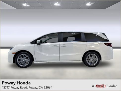 New 2026 Honda Odyssey Touring image 1