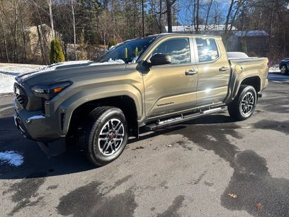 Used 2024 Toyota Tacoma TRD Sport w/ TRD Sport Upgrade Package