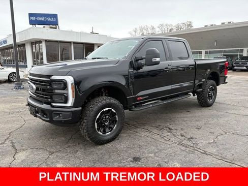 Used 2025 Ford F250 Platinum w/ Tremor Off-Road Package image 1
