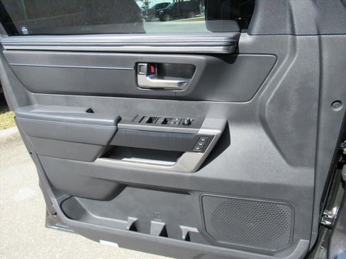 Used 2025 Toyota Tundra Platinum image 20