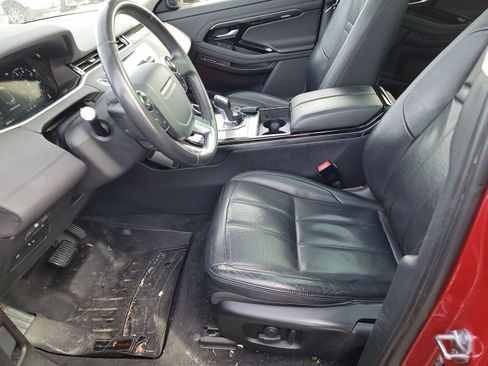 Used 2020 Land Rover Range Rover Evoque SE image 11