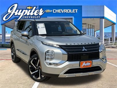 Used 2023 Mitsubishi Outlander SE