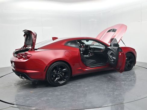 Used 2020 Chevrolet Camaro LT image 67