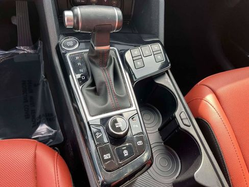 Used 2024 Kia Sportage SX FWD image 23