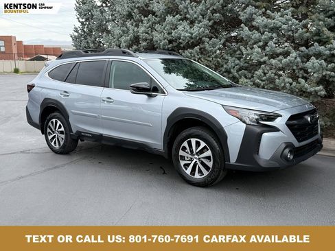 Used 2025 Subaru Outback Premium AWD/4WD image 10