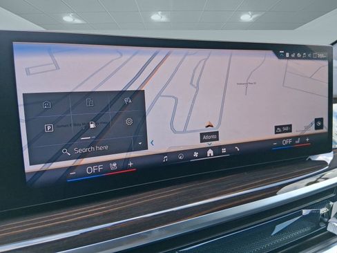 Used 2026 BMW X5 sDrive40i image 24