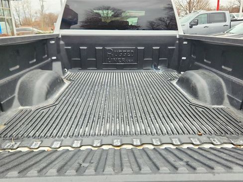 Used 2025 Chevrolet Silverado 2500 LT w/ Convenience Package image 8