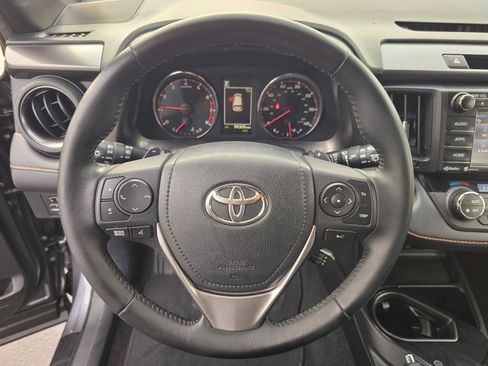 Used 2017 Toyota RAV4 SE w/ Power Extra Value Package AWD/4WD image 50