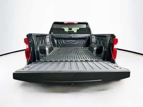 Used 2023 Chevrolet Silverado 1500 LT AWD/4WD image 27