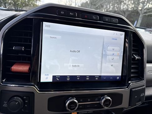 Used 2022 Ford F250 Lariat w/ Tremor Off-Road Package image 28