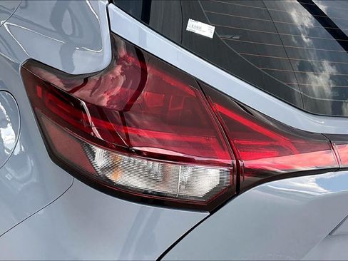 Certified 2024 Nissan Kicks SR w/ SR Premium Package FWD image 28