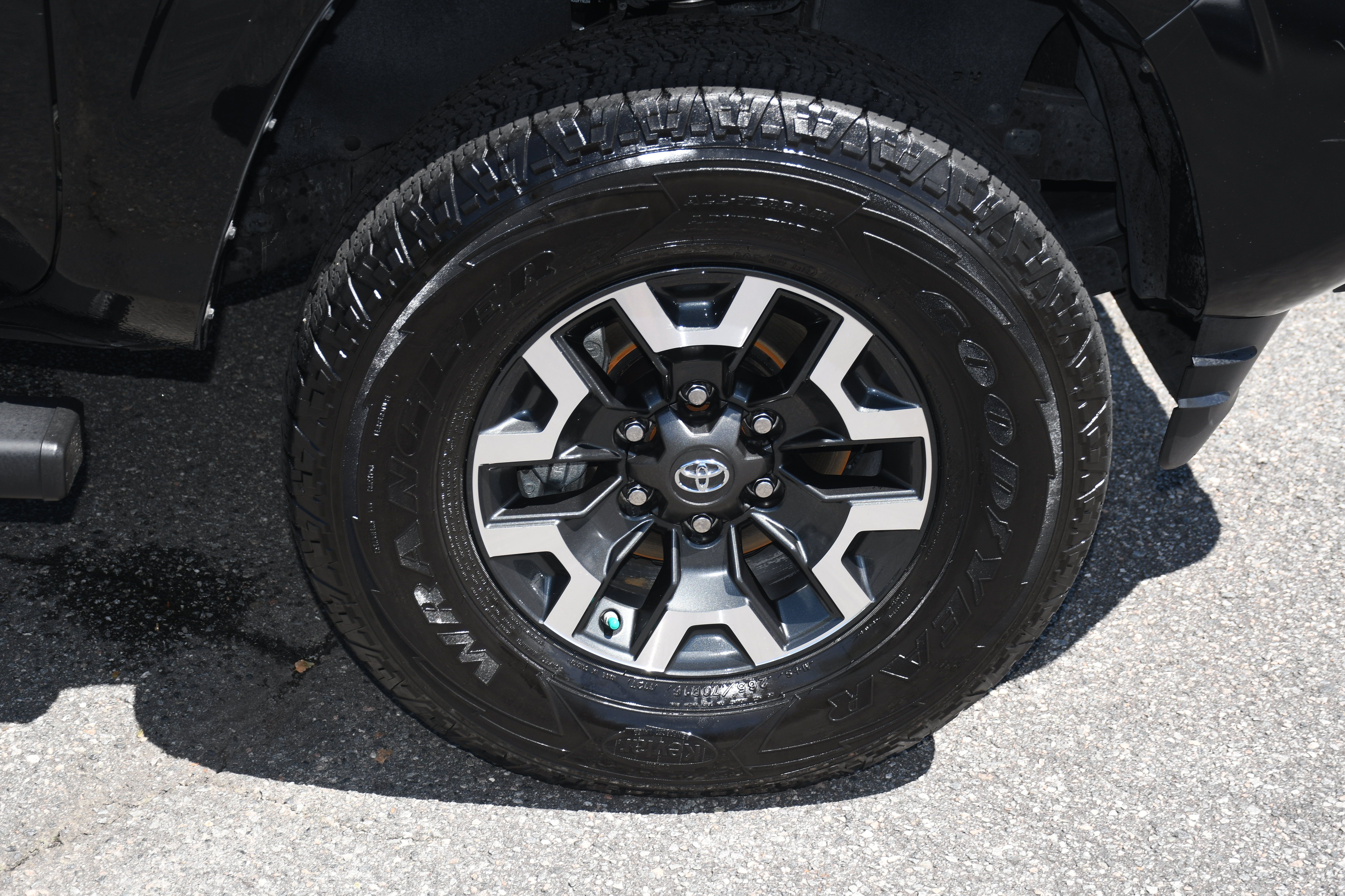 Certified 2022 Toyota Tacoma SR w/ SR Convenience Package RWD image 20