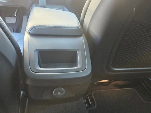 Certified 2024 Volvo V60 B5 Cross Country Plus image 19